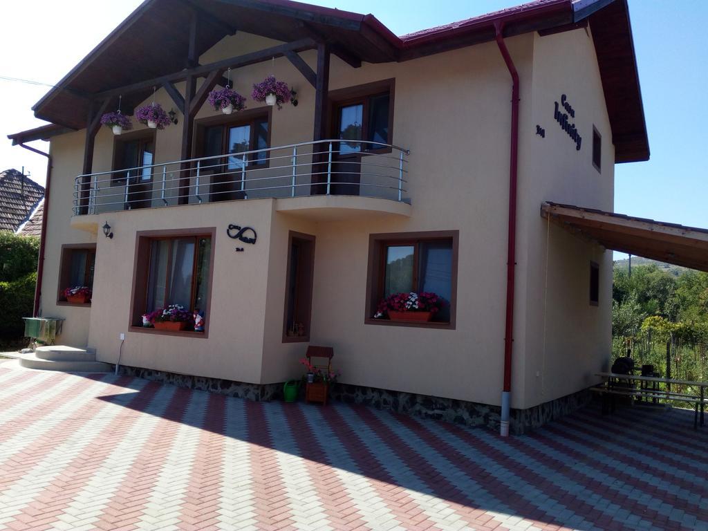 Casa Infinity Hotel Sovata Exterior foto